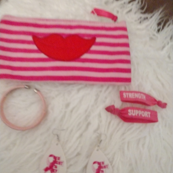 BREAST CANCER NWT T-SHIRT - Picture 11 of 14